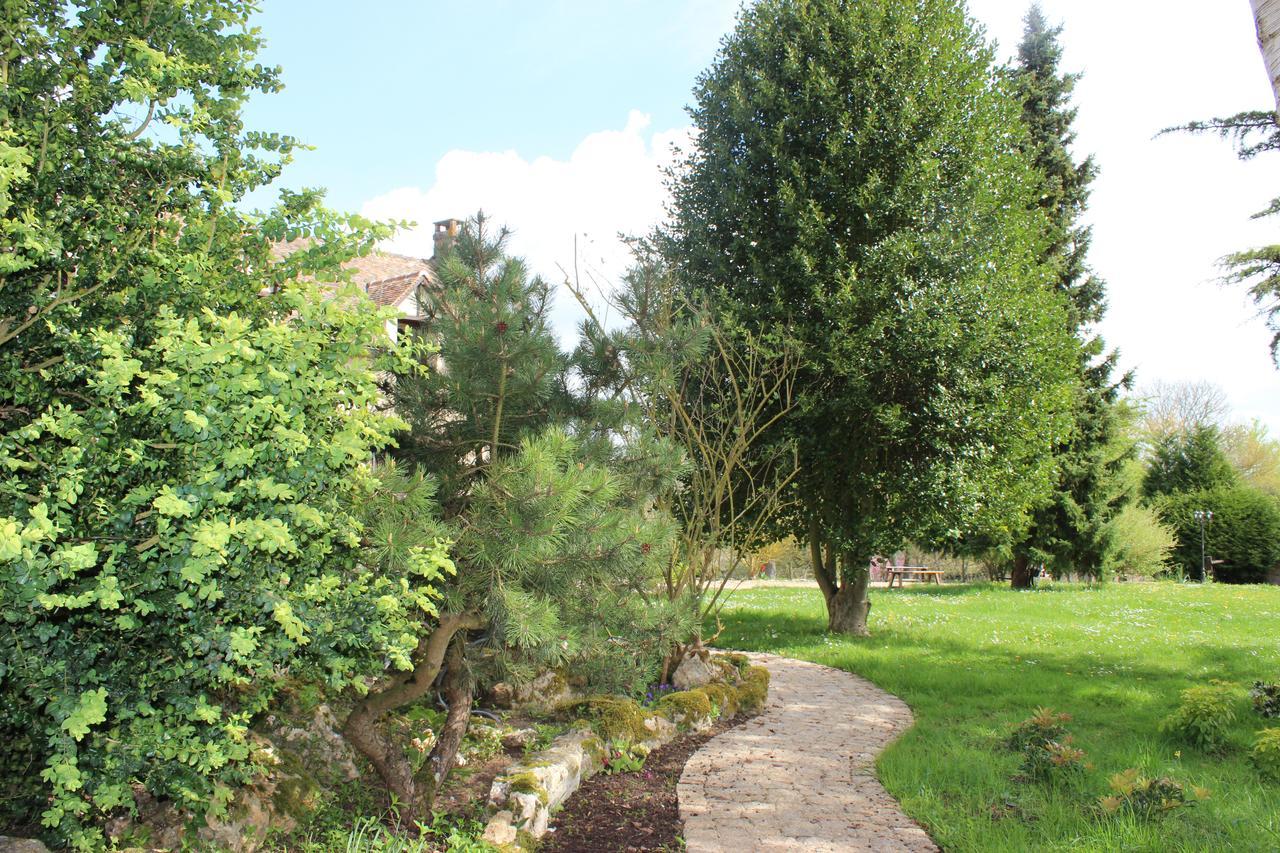 Le Clos Dormont Saint-Étienne-sous-Bailleul Zewnętrze zdjęcie