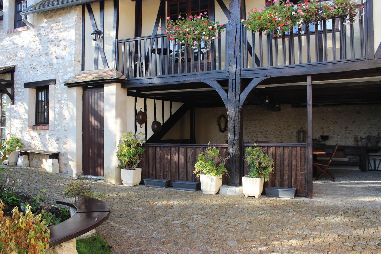 Le Clos Dormont Saint-Étienne-sous-Bailleul Zewnętrze zdjęcie