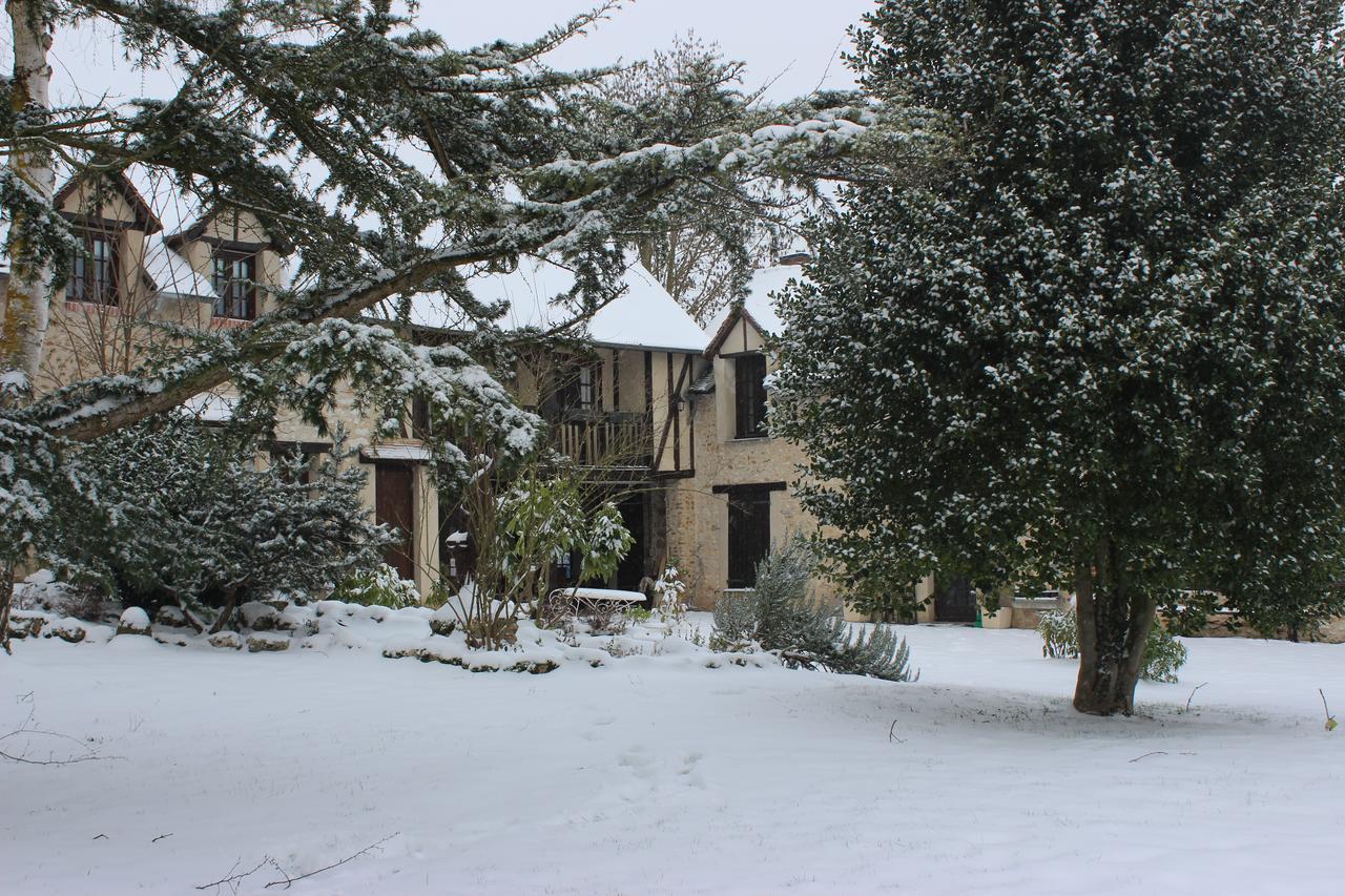 Le Clos Dormont Saint-Étienne-sous-Bailleul Zewnętrze zdjęcie