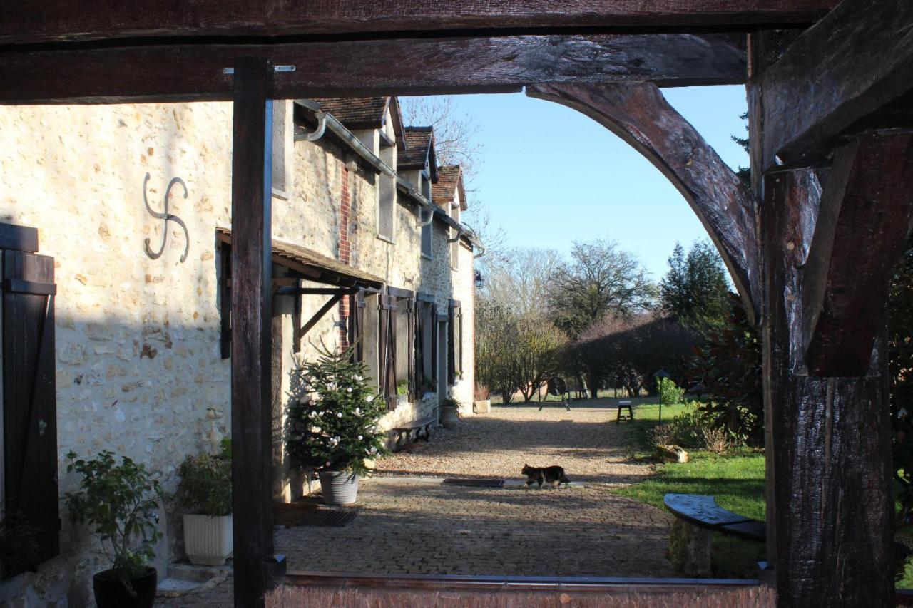 Le Clos Dormont Saint-Étienne-sous-Bailleul Zewnętrze zdjęcie